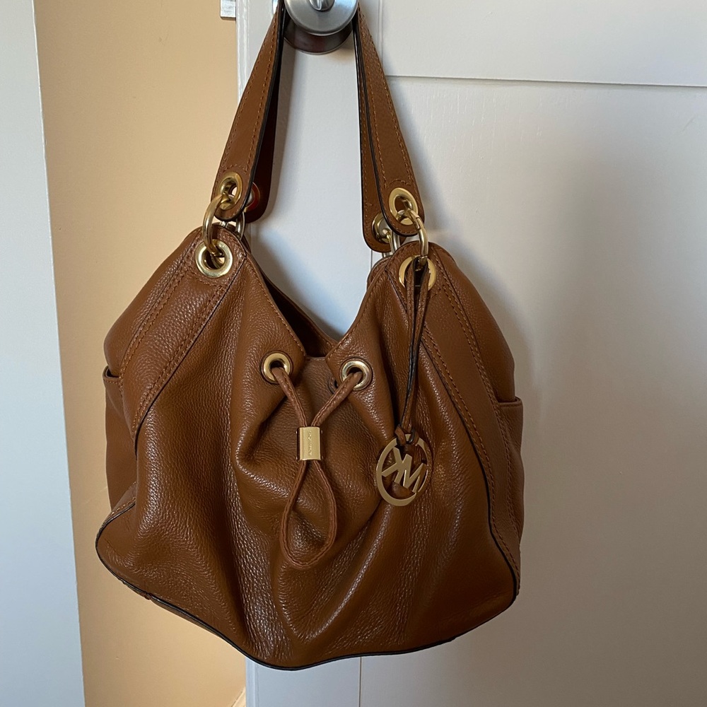 Michael KORS - LIKE NEW Brown leather purse